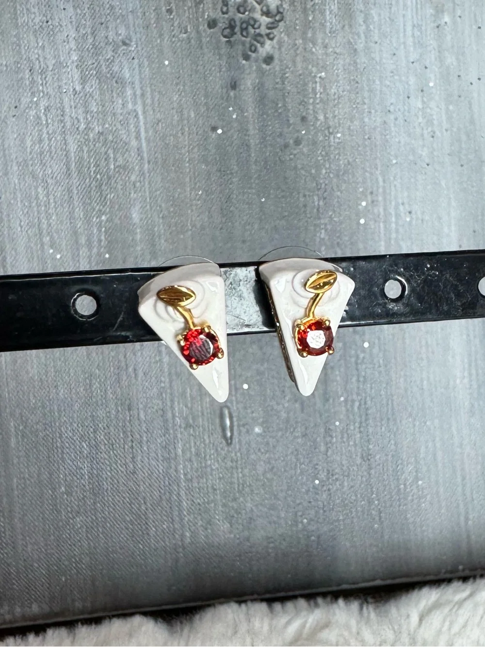 Kate Spade Pastry Shop Cake Crystal Stud Earrings
